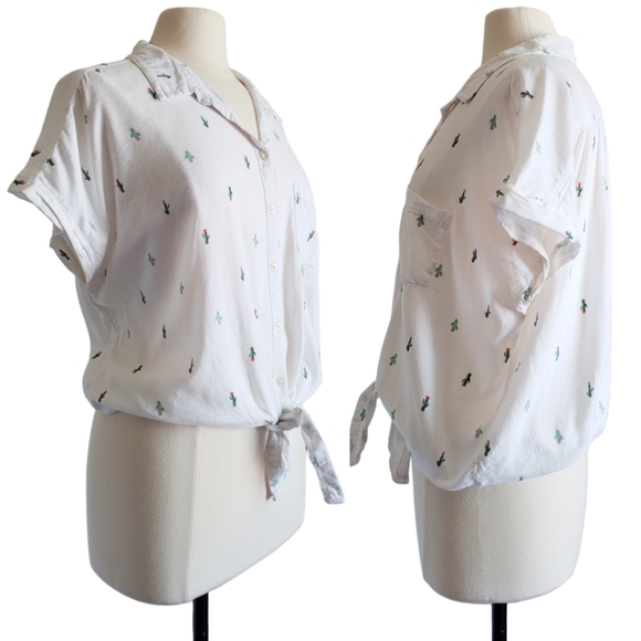 White Cactus Print Short Sleeve Tie Front Button Down Shirt | Size XL - Picture 9 of 10